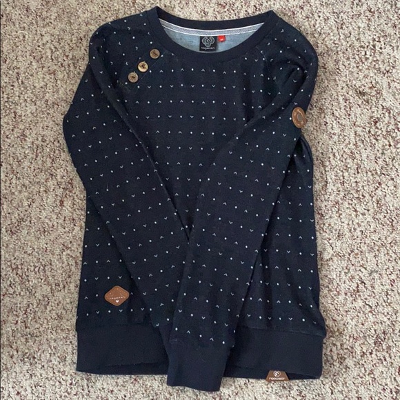 Sweater - Picture 1 of 3